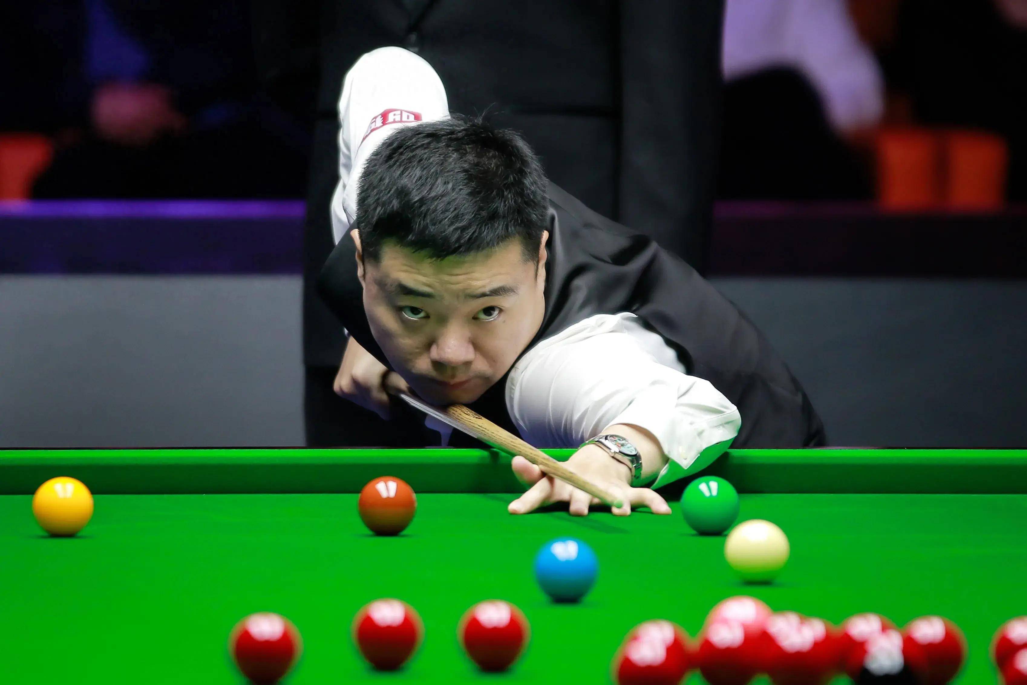 以降低赛场 以降低赛场