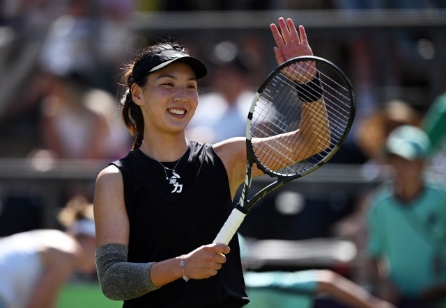 的防守稳健 的防守稳健